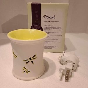 Scensty Damsel Plug In